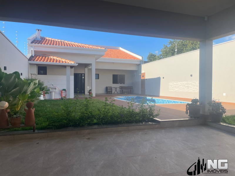 IMÓVEL A VENDA