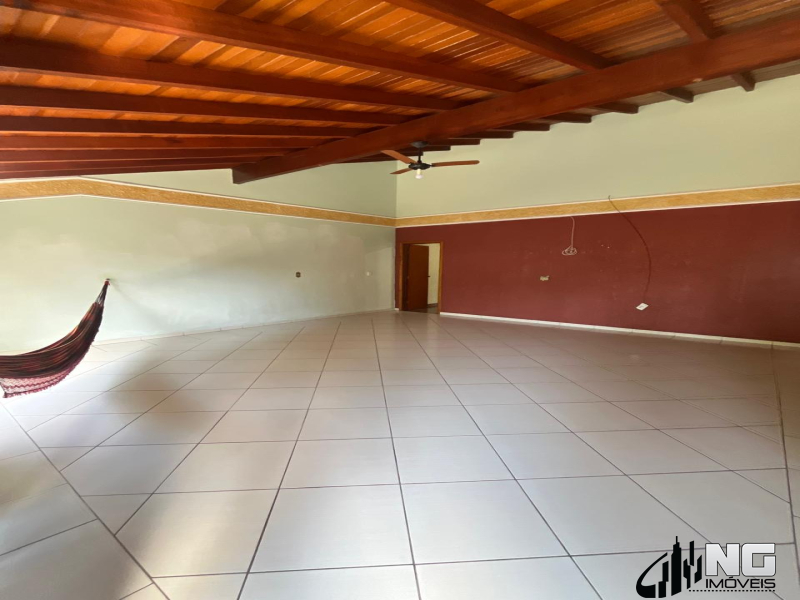 CASA PARA VENDA - PERFEITA OPORTUNIDADE