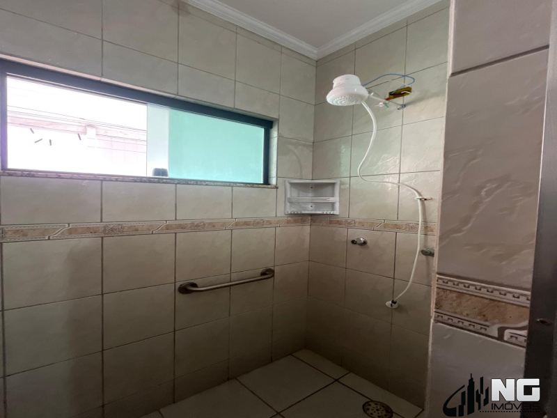 CASA PARA VENDA - PERFEITA OPORTUNIDADE